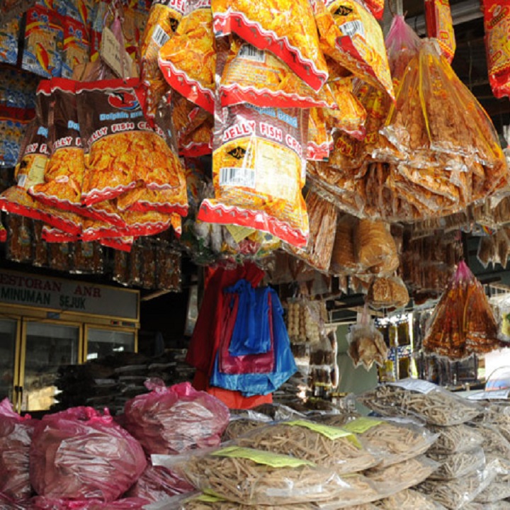 炸鱼饼（Keropok Lekor）